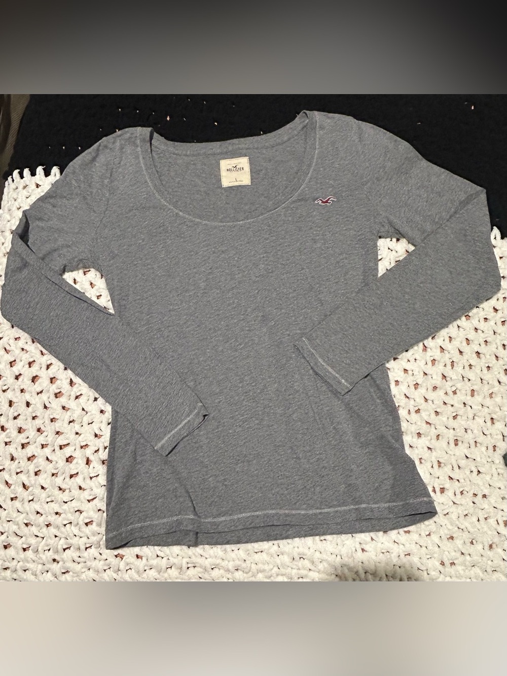Hollister Women's Heather Gray Scoop Neck Long Sleeve Top